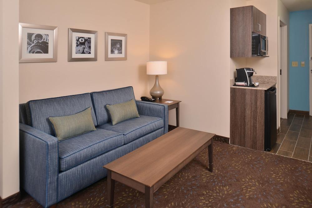 Holiday Inn Express & Suites Dearborn Sw - Detroit Area By Ihg Zewnętrze zdjęcie